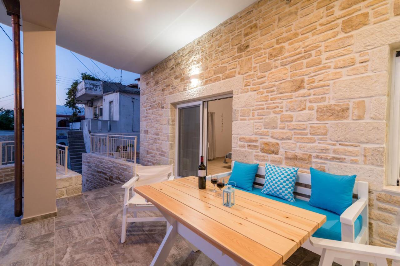 פיטסידיה Efkosmias Apartments מראה חיצוני תמונה