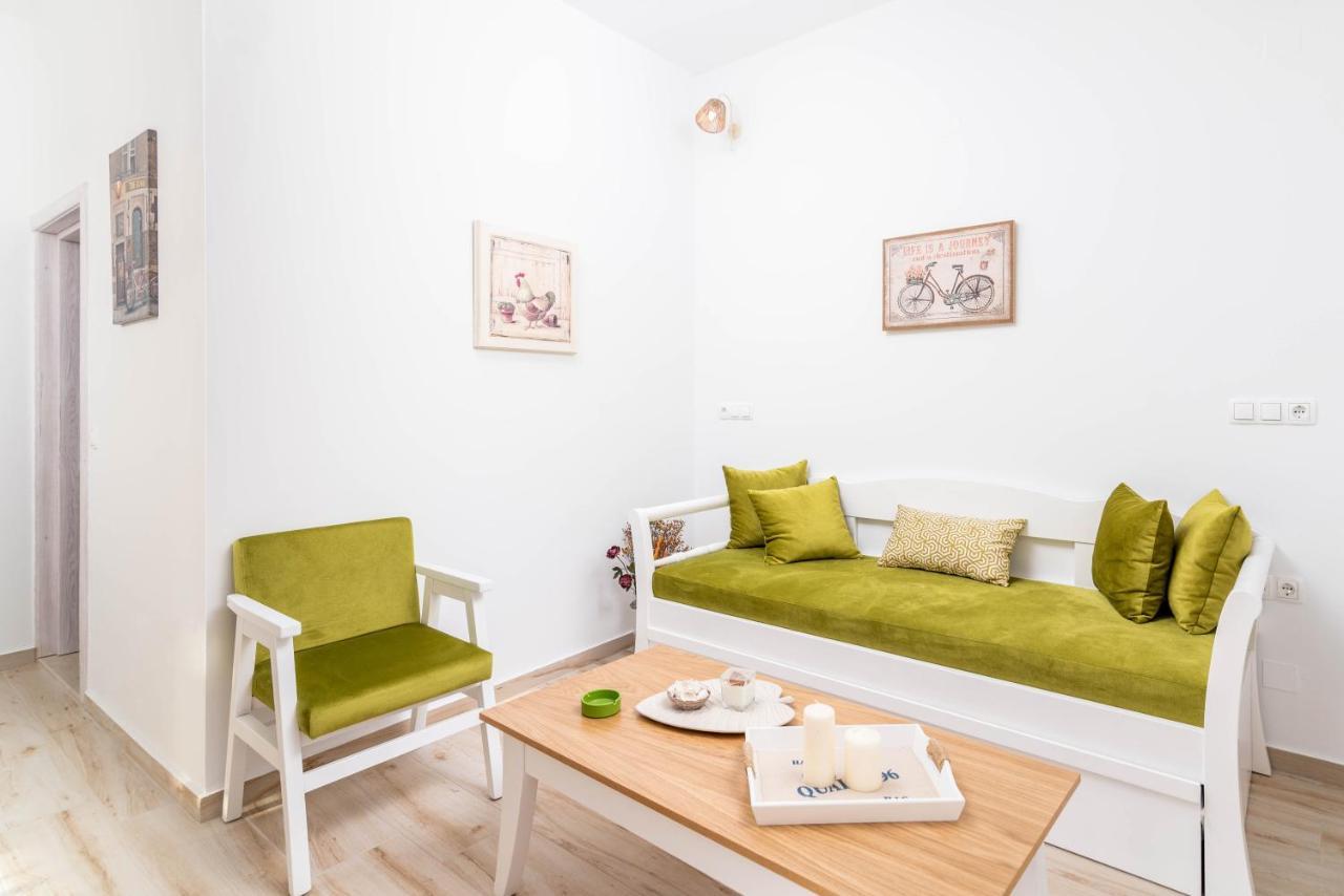 פיטסידיה Efkosmias Apartments מראה חיצוני תמונה