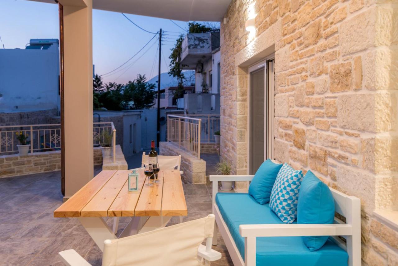 פיטסידיה Efkosmias Apartments מראה חיצוני תמונה